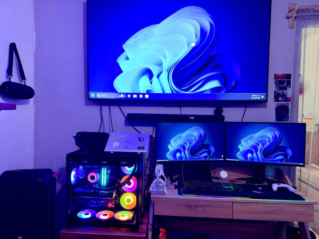 Setup PC Gamer RTX 5080 ProArt ASUS e Intel Core i9 ensamblado por FIXO Querétaro instalado en casa del cliente